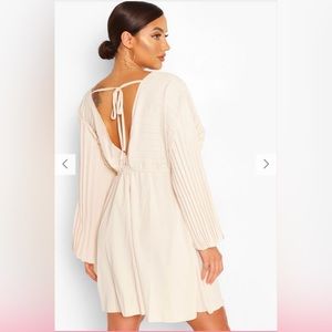 Boohoo batwing skater dress